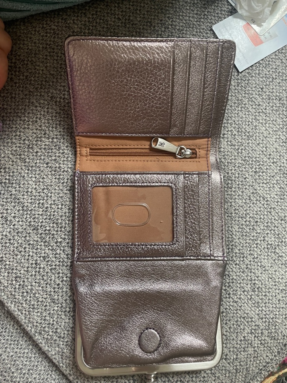 HOBO Robin Compact Wallet - Picture 3 of 3